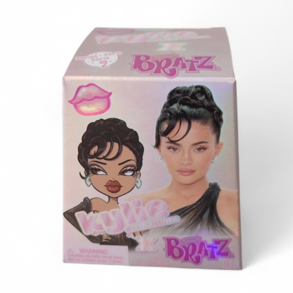 Bratz mini Kylie Doll